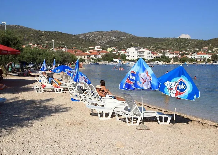 By The Sea Vinisce, Trogir - 5229 Apartman *