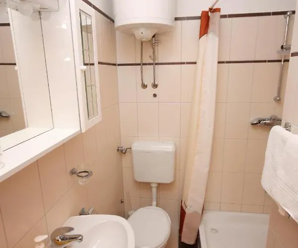 By The Sea Vinisce, Trogir - 5229 Apartman Vinišće